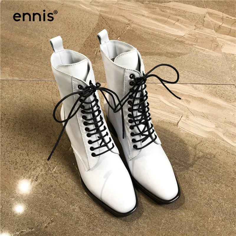ENNIS/ г. Осенние ботинки до середины икры женские ботинки на шнуровке обувь на высоком каблуке женские ботинки из натуральной кожи модная обувь белого и черного цвета, A930