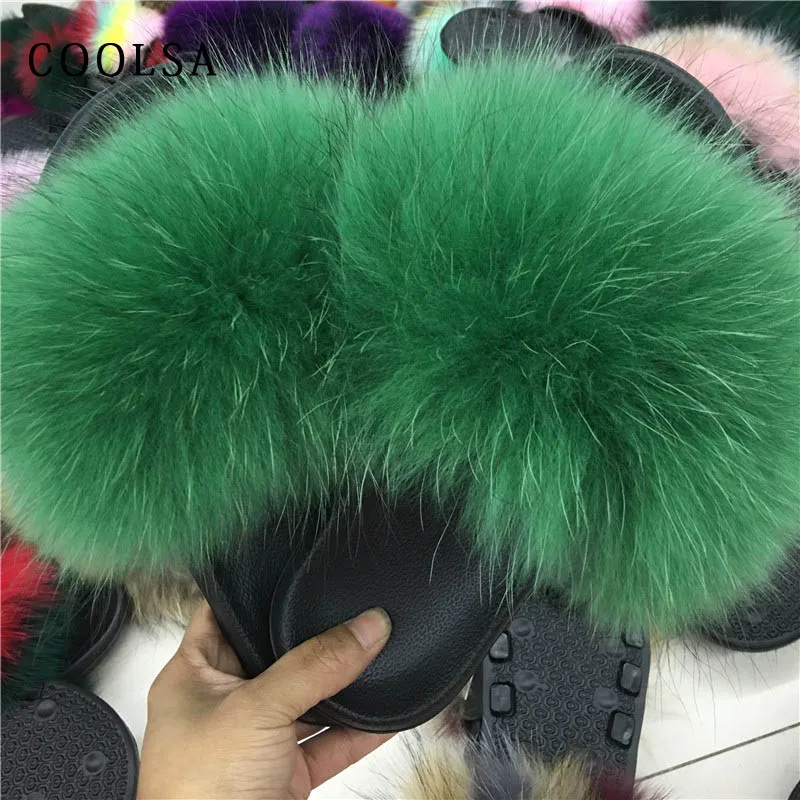 green Модные женские шлепанцы; меховые шлепанцы с лисьим мехом; Разноцветные меховые Вьетнамки; Пушистый Плюшевый домик; женские милые зимние теплые тапочки - Цвет: green