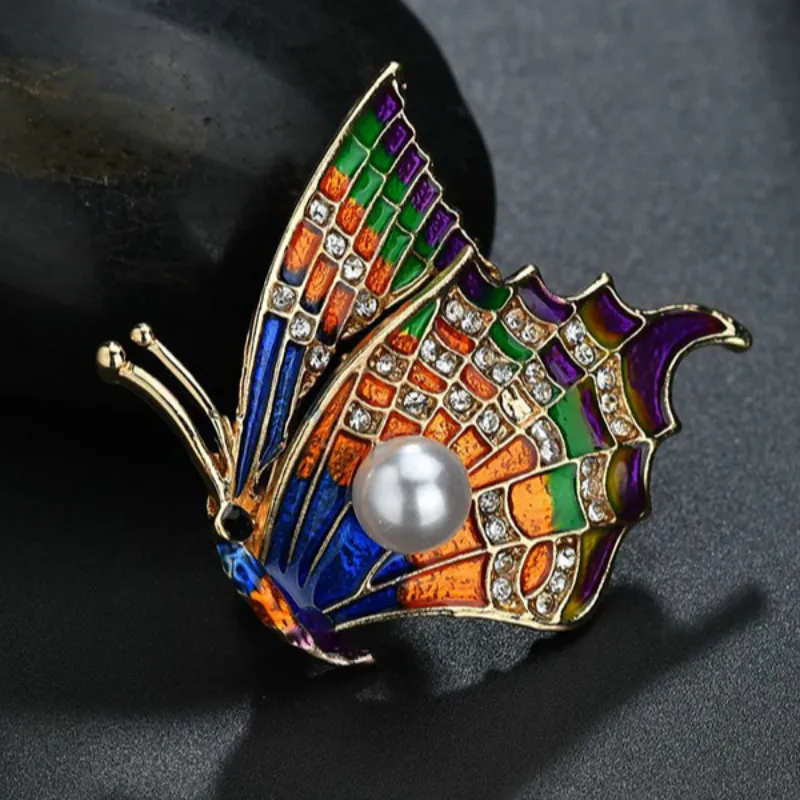 Boho милые животные бабочка Броши с насекомыми Эмаль Красочные жемчужные булавки и