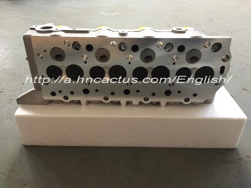 Детали для автомобильного дизельного двигателя полный набор головки цилиндра 4D56