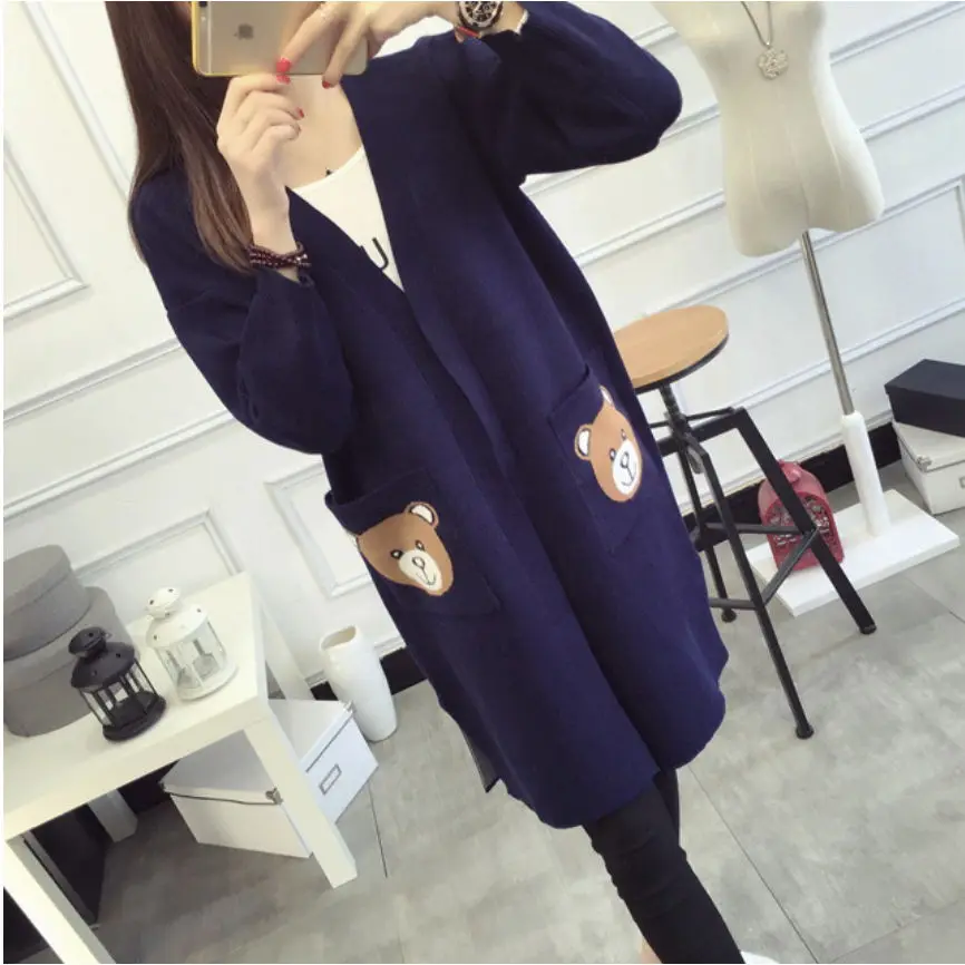 2018 Autumn And Winter Dress Cardigan Women's Long Section Long-Sleeved Jacket Sweater Bear Pattern Outside Shirt |
