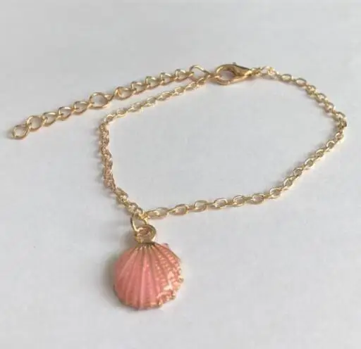 L 203 1 Piece Summer Beach Accessories New Fashion Bohemian Alloy Shell Pendant Ladies Jewelry Bracelet Valentine's Day Christma |