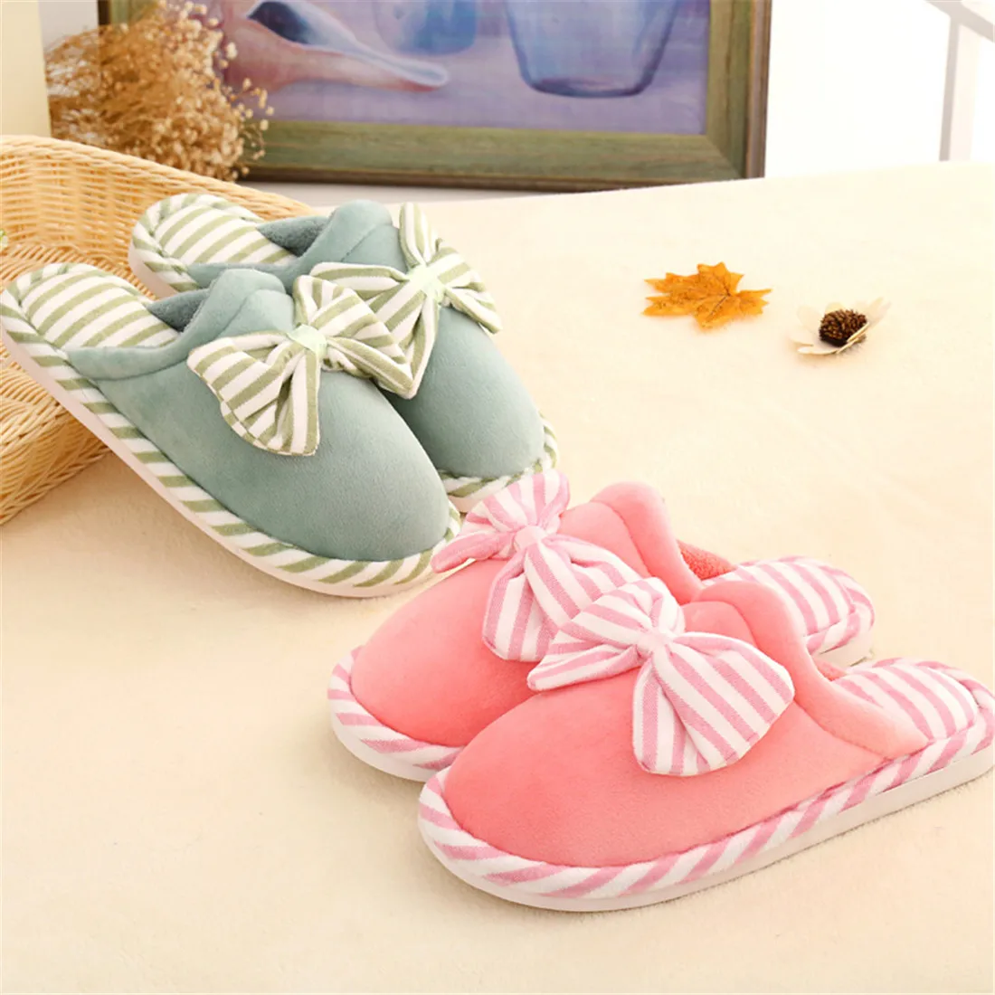 25% ОТ Розничной Милые Дамы Домой Этаж Мягкие Тапочки крытый Женщин Лук Усы Обувь