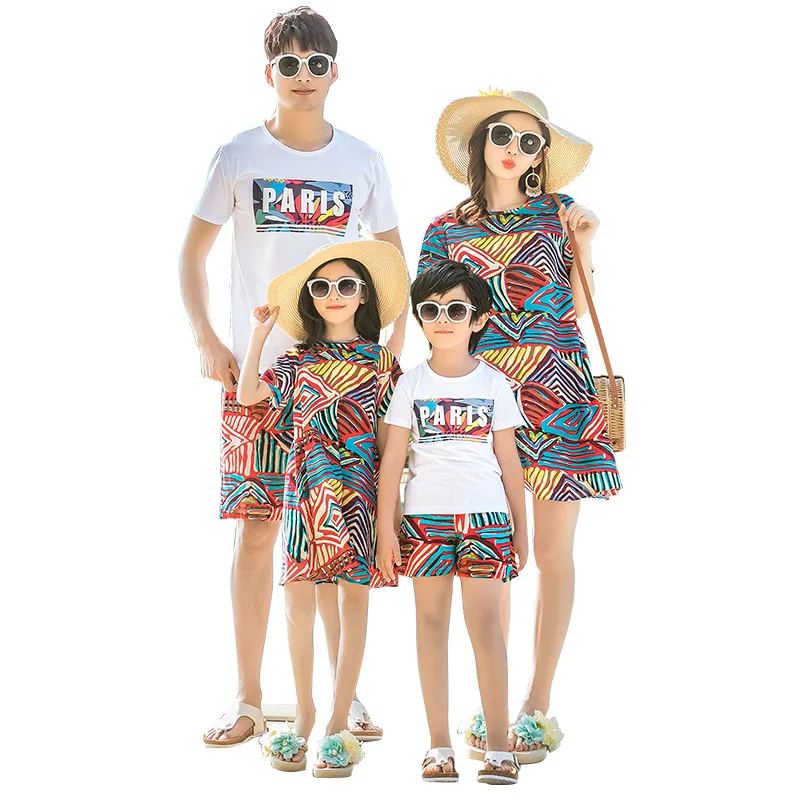 Лето 2019 пляжное платье для матери и дочери Повседневная семейная Одинаковая