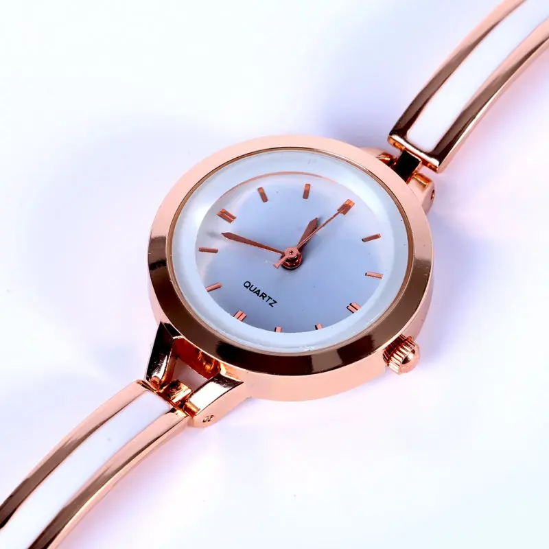 Женские кварцевые часы Relojes с аналоговым дисплеем золотого и серебряного цвета |