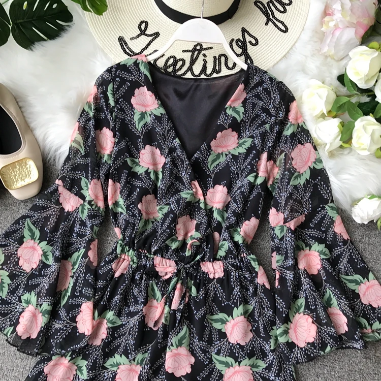Цветочный короткий женский комбинезон с v-образным вырезом, пляжный Boho с принтом, с рюшами, сексуальный корейский элегантный шифоновый ромперы-туники, летний женский комбинезон