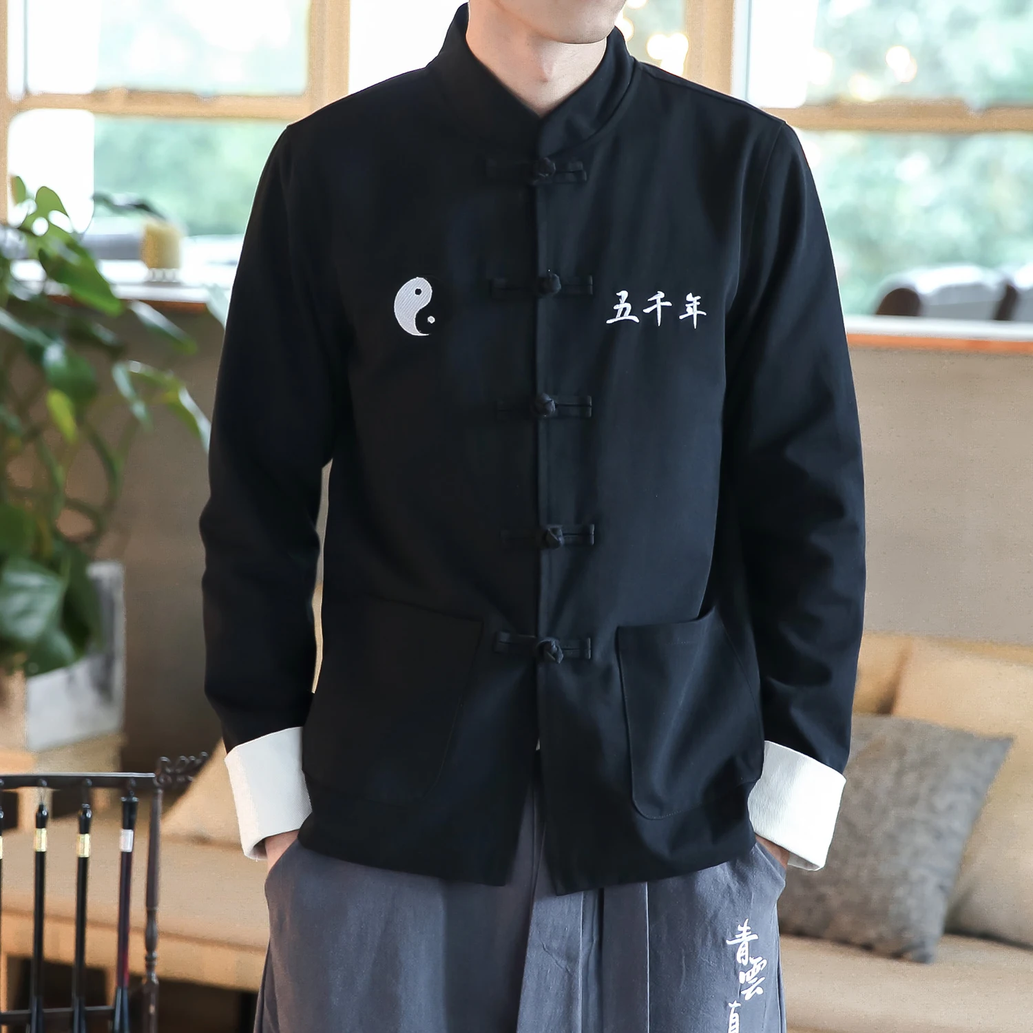 Традиционная одежда для мужчин Национальный Ветер hanfu мужской костюм Свободное пальто шелковая одежда китайский стиль cheongsam Топ - Цвет: color4