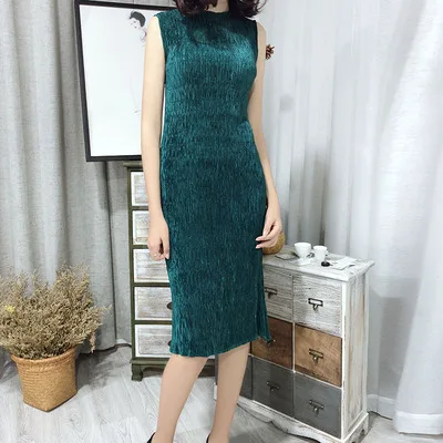HOT SELLING Miyake Fashion sleeveless o-neck fold dress solid original design IN STOCK | Женская одежда