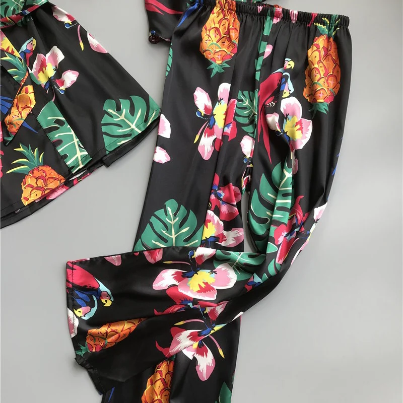 Женский Атласный пижамный комплект из трех предметов: банный халат + топ штаны