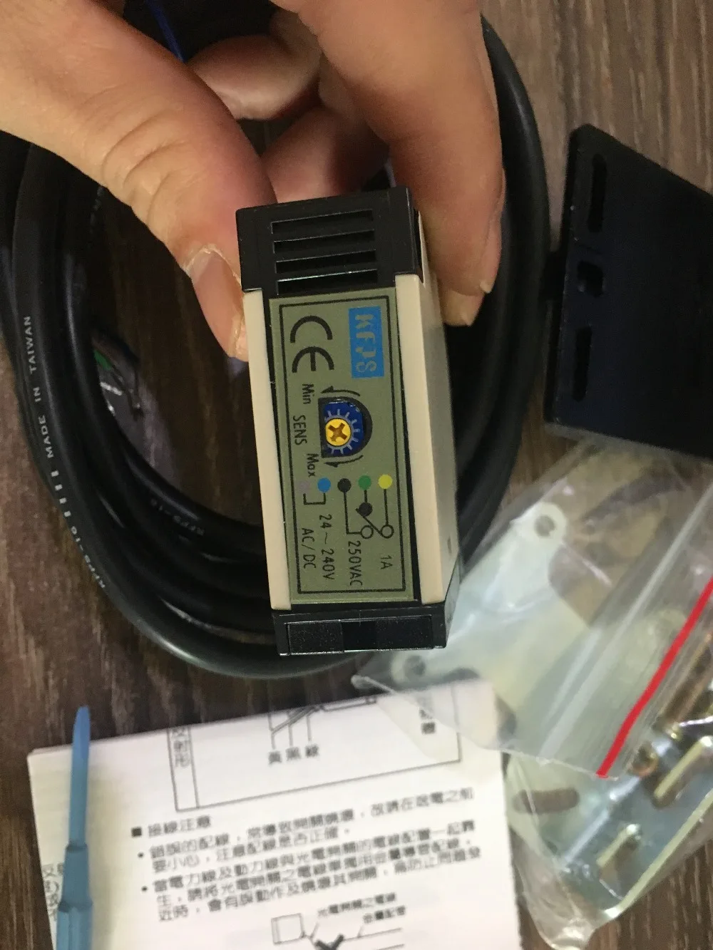Новый оригинальный фотоэлектрический датчик kai fang KFPS Тайвань 24-240 В переменного