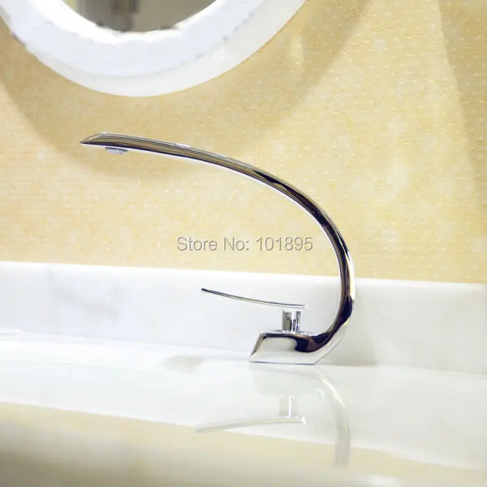 

Смеситель для раковины из латуни с 2 цветами на выбор L16693