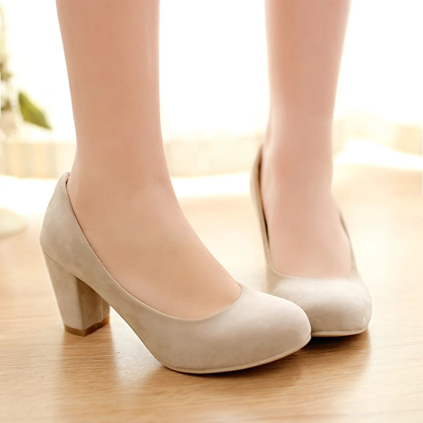 Женщины Моды Скольжения На Плюс Размер Партия Обуви Женщина Толстые Высокие