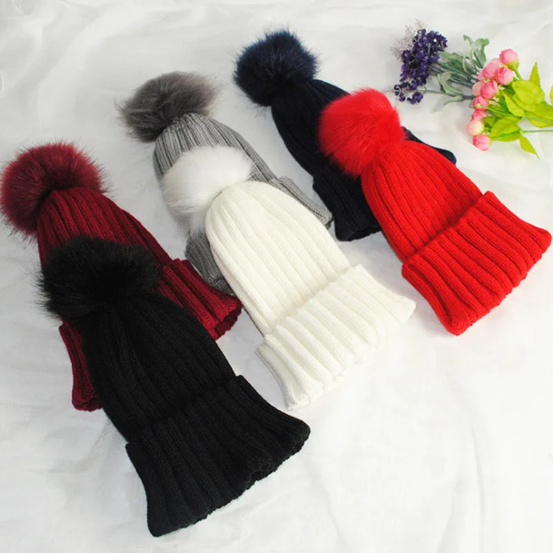 Модная женская шапочка с помпоном из искусственного меха зимняя вязаная теплые