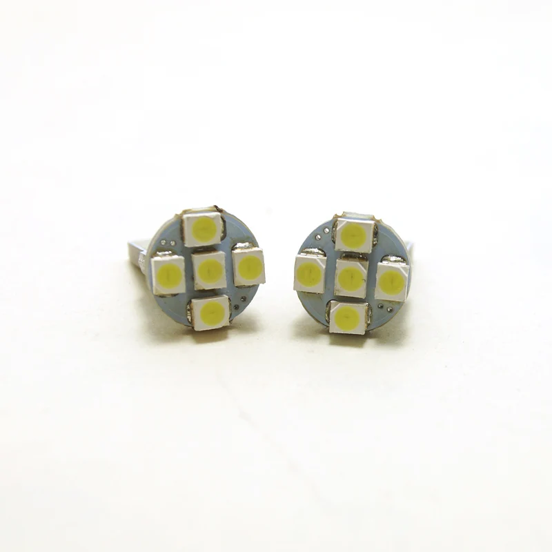 LEEWA 50 шт. 12 в пост. Тока T10/194/168 клиновидная 1 Вт 1210 5SMD Светодиодная лампа белого
