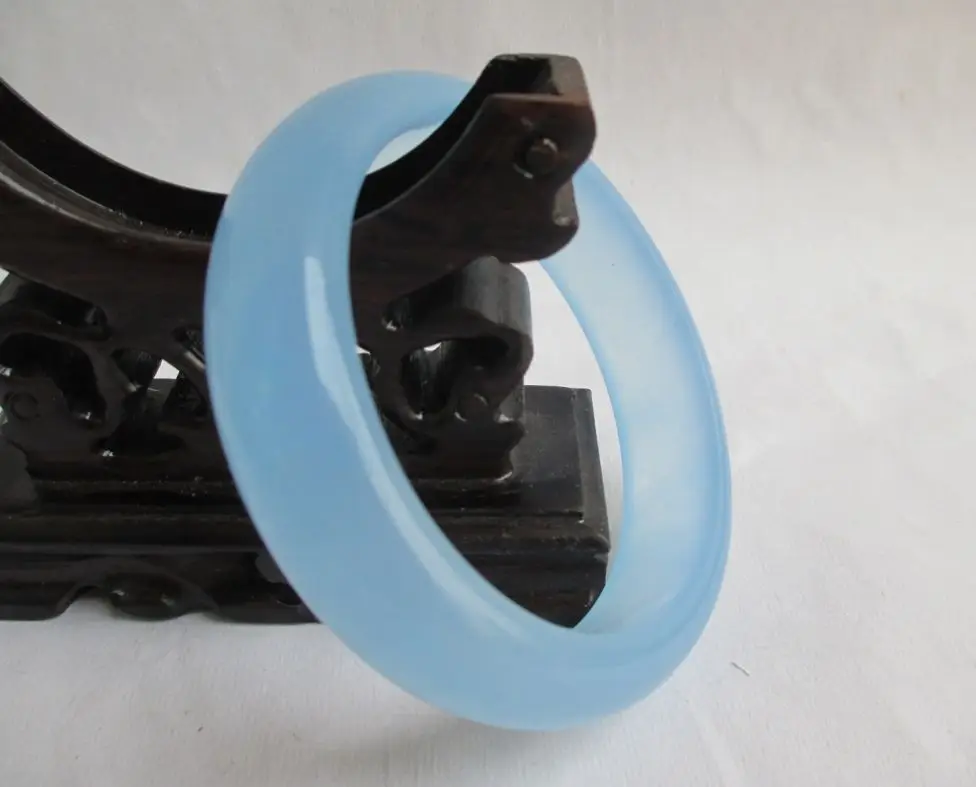 Модный красивый синий Изумрудный нефрит в Китае. Нефритовый браслет для женщин