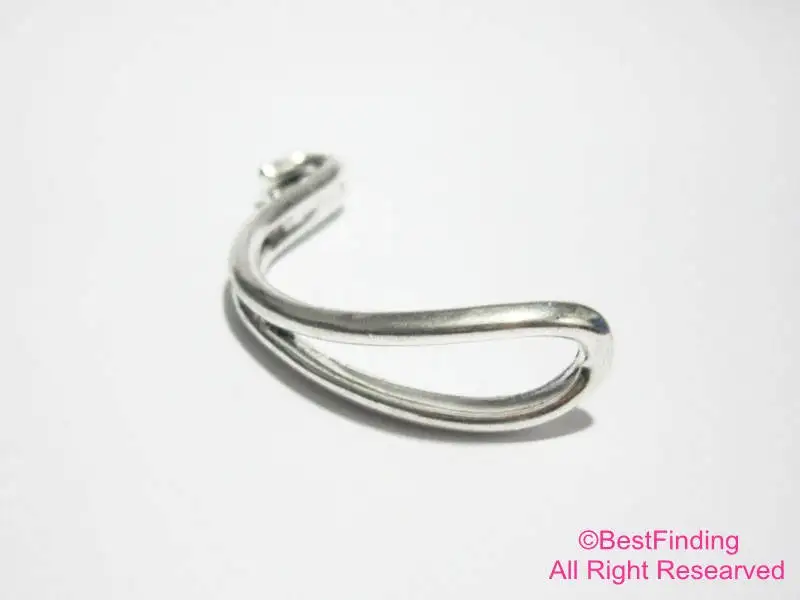 

Half cuff hook clasp Single curving hook clasp RH03