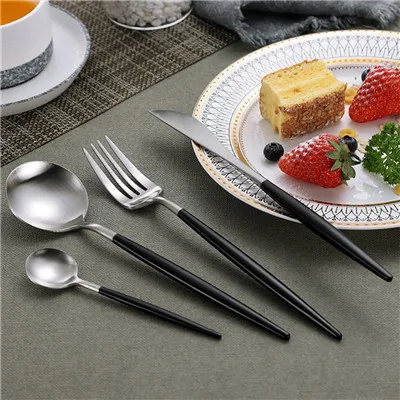 4PCS Silver - black Высококачественный набор посуды из нержавеющей стали 304 в западном стиле, Высококачественная вилка, нож, десертная посуда, кухонная посуда - Цвет: 4PCS Silver - black
