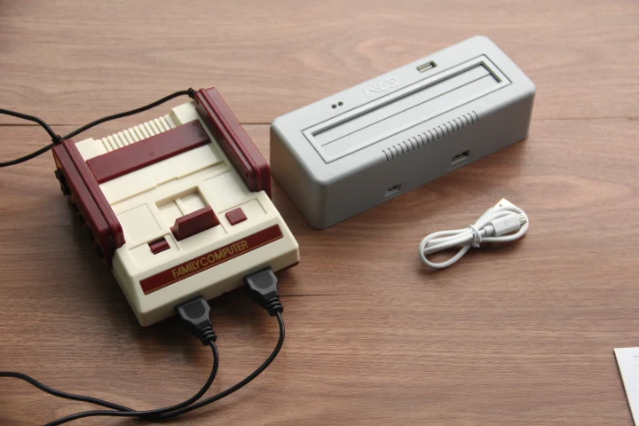 Новое поступление! Классический 2 Magic C2M совместимый с оригинальными SNES/NES тележками USB накопитель работает с SNES Classic Mini из любого региона