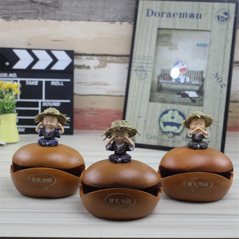 Тремя пепельницами Knock Wood Muyu креативные подарки из смолы декоративное настольное