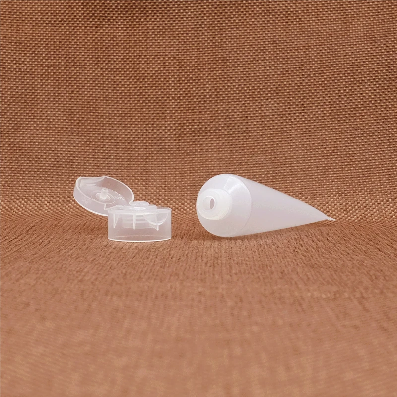 

30ml Plastic Flip Cap Bottle Small Refillable Cosmetic Water Cleanser Shampoo Cream Squeeze Container Free Shipping 100pcs
