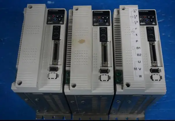 

Сервопривод MEDDT73640, usde, 90% ВНЕШНИЙ ВИД НОВЫЙ, 3 месяца гарантии, БЫСТРО ДОСТАВКА