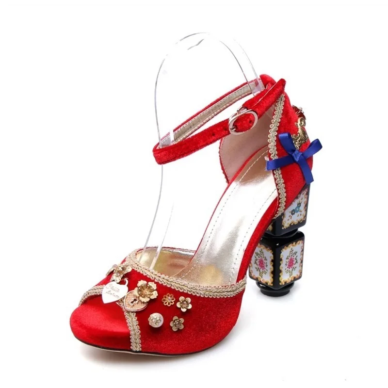 

New designer ethnic print red woman summer sandals peep toe thick high heel buckle bridal shoes metal decoration woman sandals
