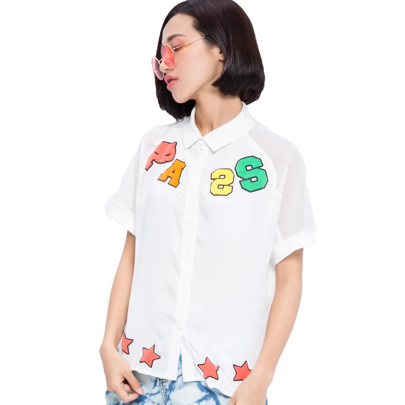 Пройти Лето 2017 г. женщина отложным воротником Пух письмо Модные принты