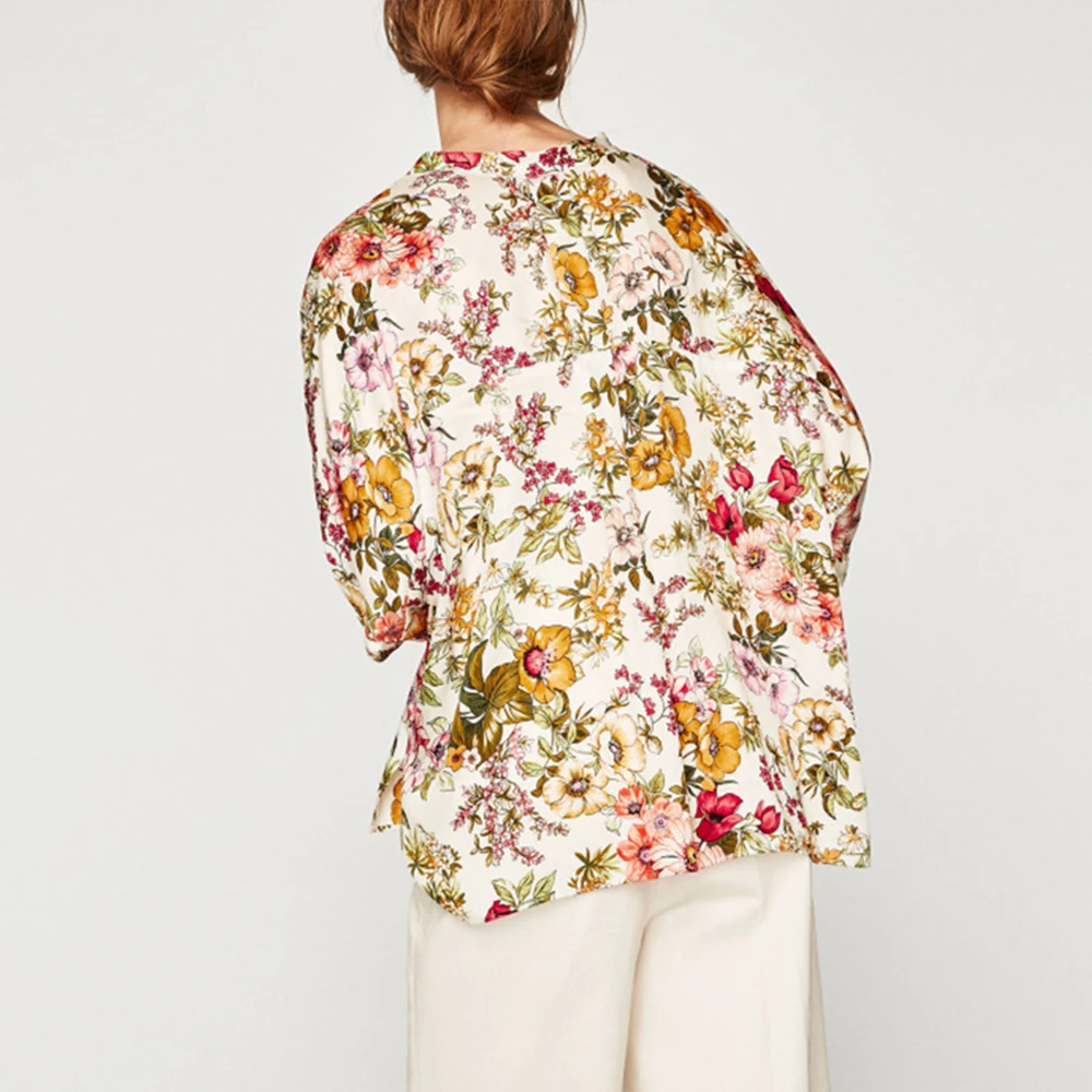 Фото TC Women Floral Printed Blouses V-neck Casual women 2017 Summer Shirts Feminino Blousas TC Women Floral Printed Blouses V-neck Casual women 2017 Summer Shirts Feminino Blousas