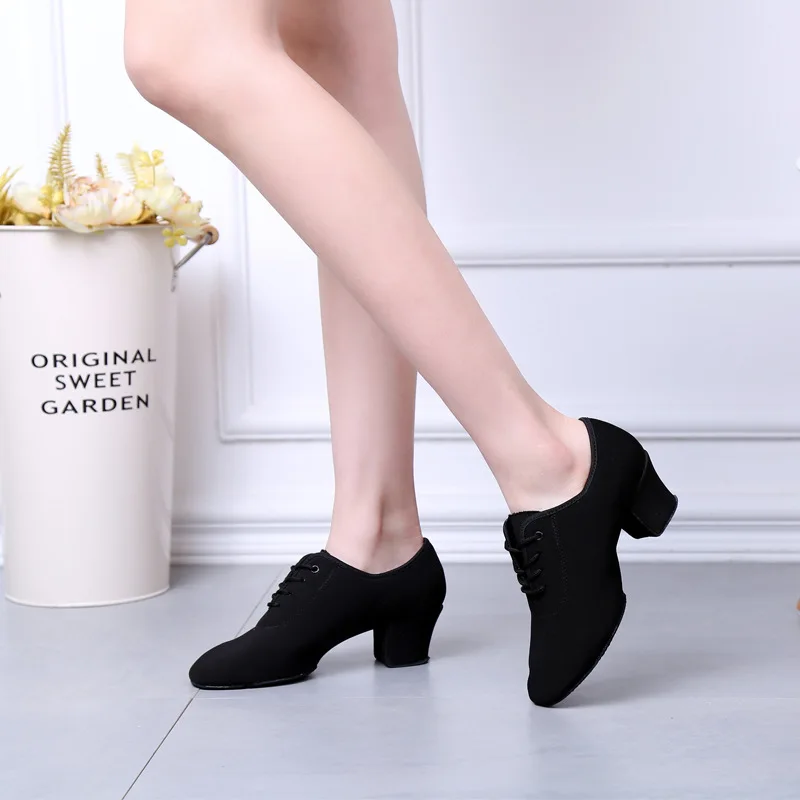 Кроссовки для латиноамериканских танцев с мягкой подошвой 5 см | Спорт и