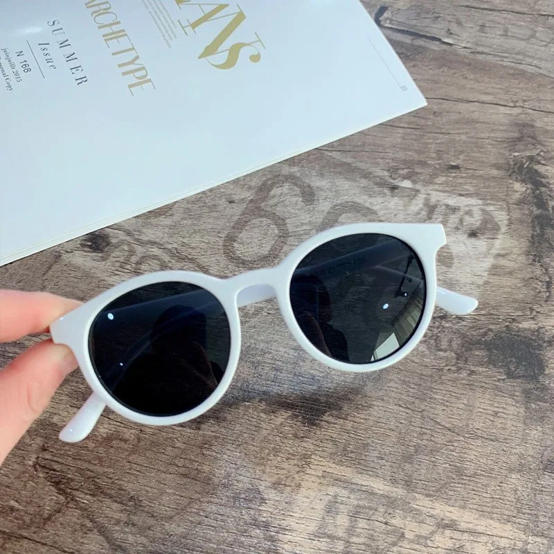 MYT_0116 Kids Sunglasses Boys And Girls Retro Children Sunglasses Round Sun Glasses Vintage Baby Oculos Retro Eyewear - Цвет линз: C2 White Gray