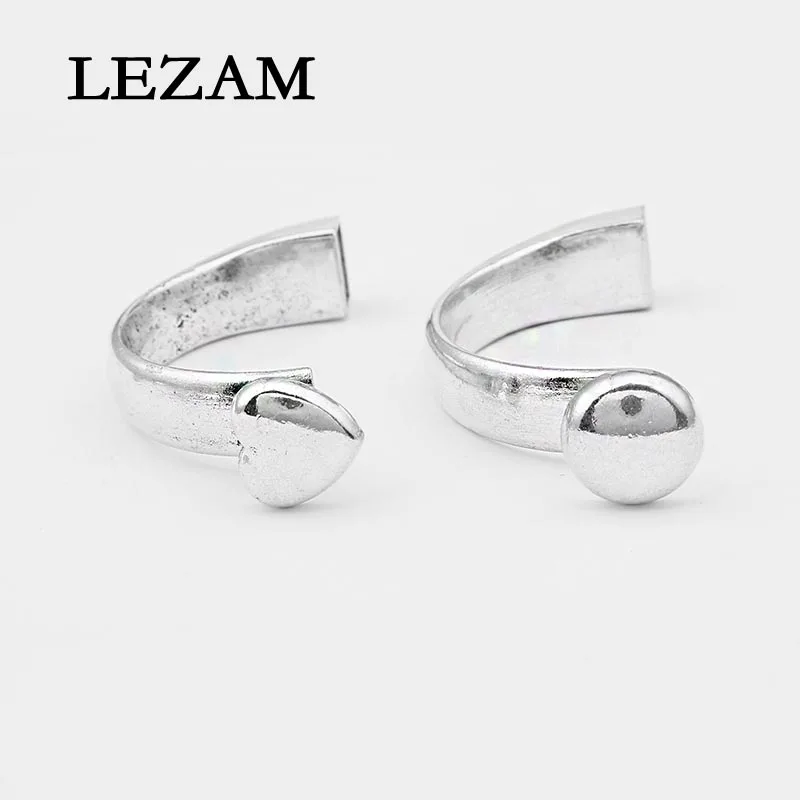 

2pcs Tibetan Silver Heart Round Shape Beads Half Cuff Hooks Clasps For 5mm Round Leather Cord Bracelet Jewelry Making Findings