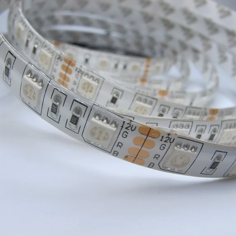 Гибкая светодиодная лента 12 в пост. Тока SMD 5050 RGB 60 светодиодов/м 5 м/рулон