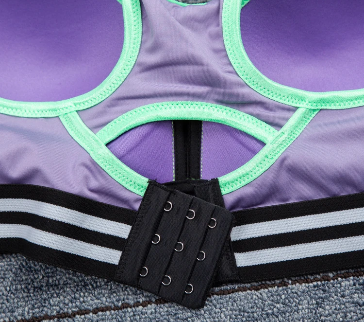 Женский спортивный бюстгальтер на косточках с полным покрытием для тренировок |