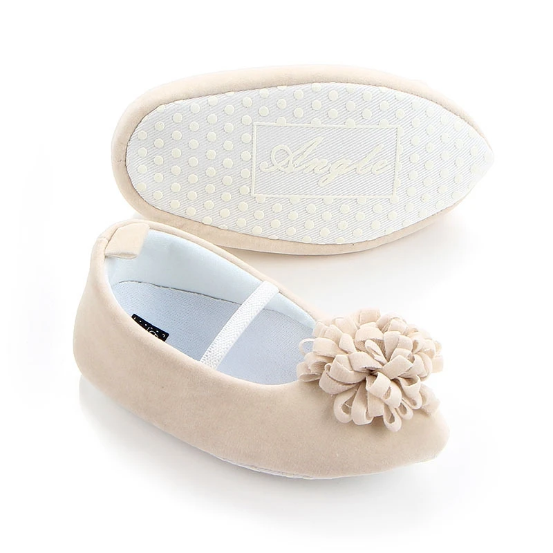 

Cute Baby Girls Shoes Pointed Stamens Bow Leather Frist Walkers Soft Soled Non-slip Footwear Crib Prewalkers