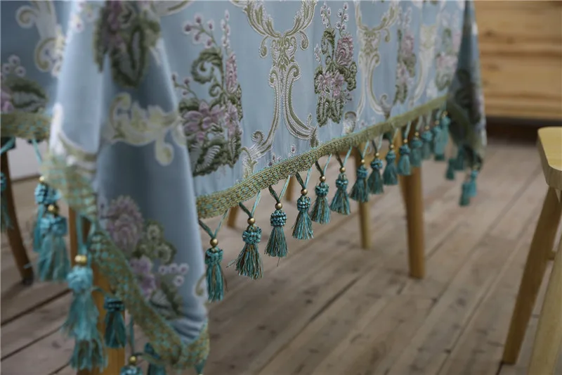 

European Embroidered Tablecloth for Wedding Dinner Table Decorative Cloth 9 Sizes Rectangular Table Cover (1pc tablecloth only)