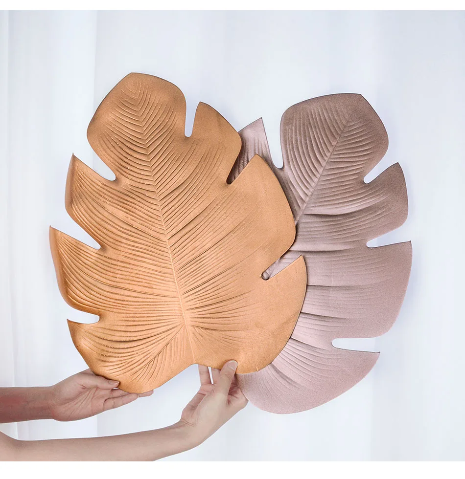 Creative PVC Placemat Simulation Plant Palm Leaf Table Mat Pink Gold Heat Insulation Waterproof Pad Home Christmas Decoration