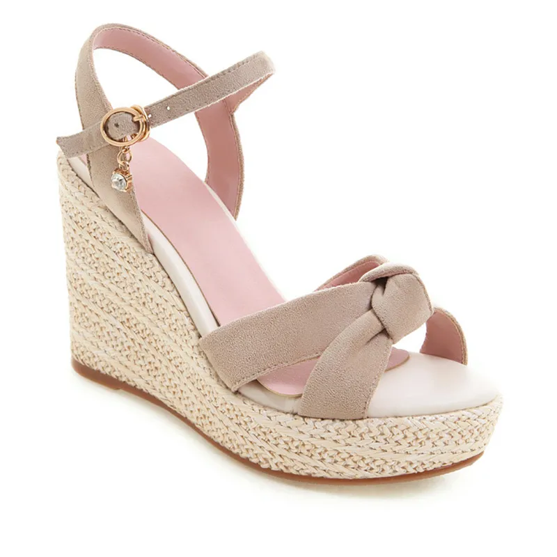 Женские Босоножки на каблуке Asumer платформе с пряжкой удобные туфли лодочки