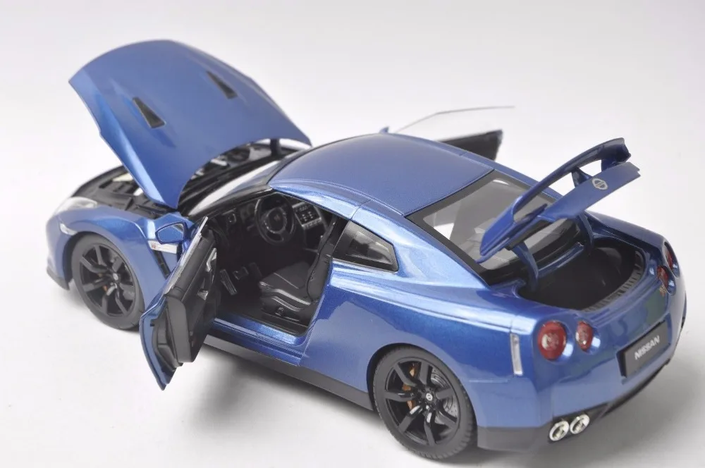 1:18 литая под давлением модель для Nissan GTR R35 208 синий купе игрушечный автомобиль миниатюрная Коллекция подарков спортивный автомобиль