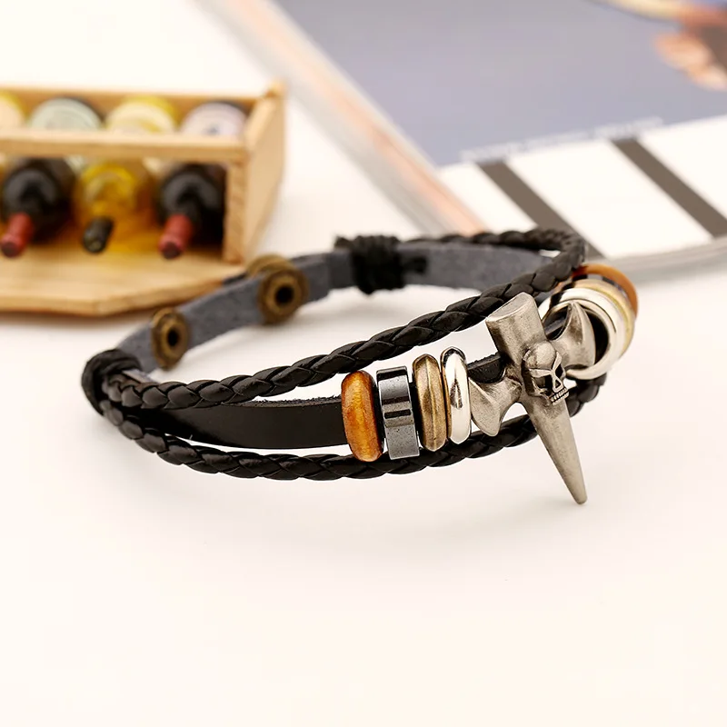 Браслет в стиле панк-рок с черепом для мужчин и женщин ювелирное изделие шипами