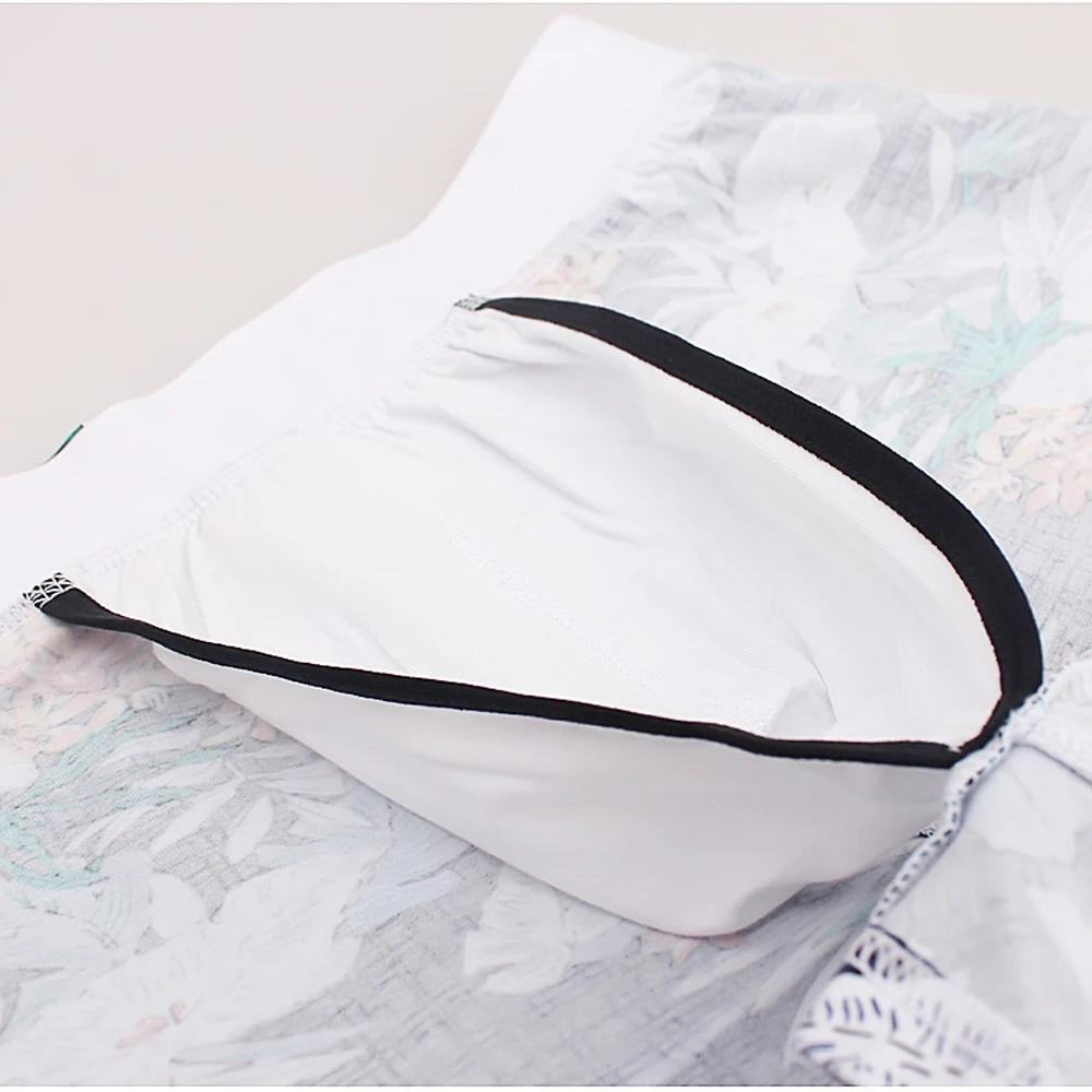 

Boxer Elasticity Man Board Shorts Men Boxers Homme Cueca Boxer Shorts Sexy G Pocket Straps Inside Print Men's Pouch Boxer Floral