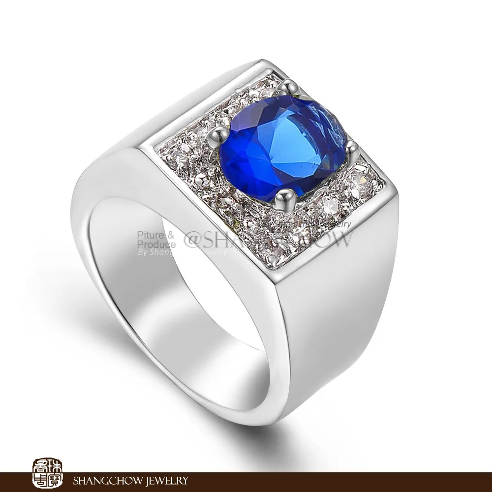 Новинка! Женское кольцо из серебра 925 пробы с синим кварцем | Украшения и