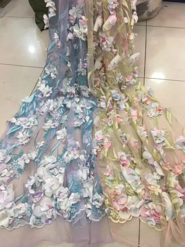 

African Lace Fabric 2018 Embroidered Nigerian Laces Fabric Bridal High Quality French 3d Tulle cut Lace Fabric For Women ML6490