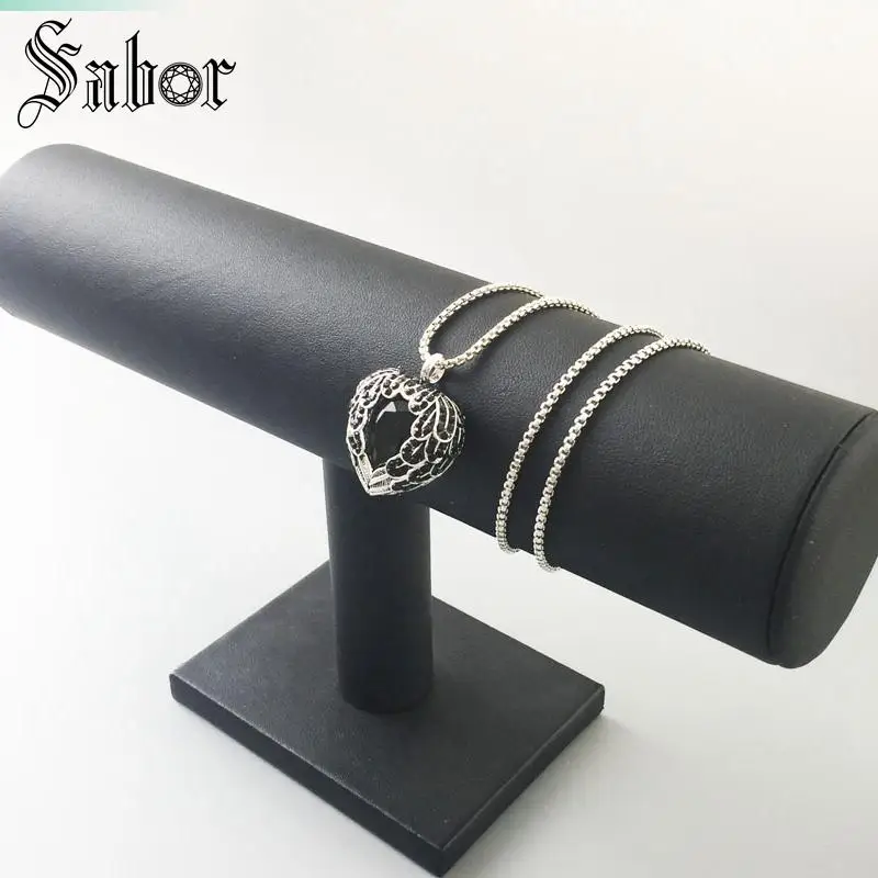 Подвеска в виде черного крылатого сердца серебряного цвета для женщин винтажный