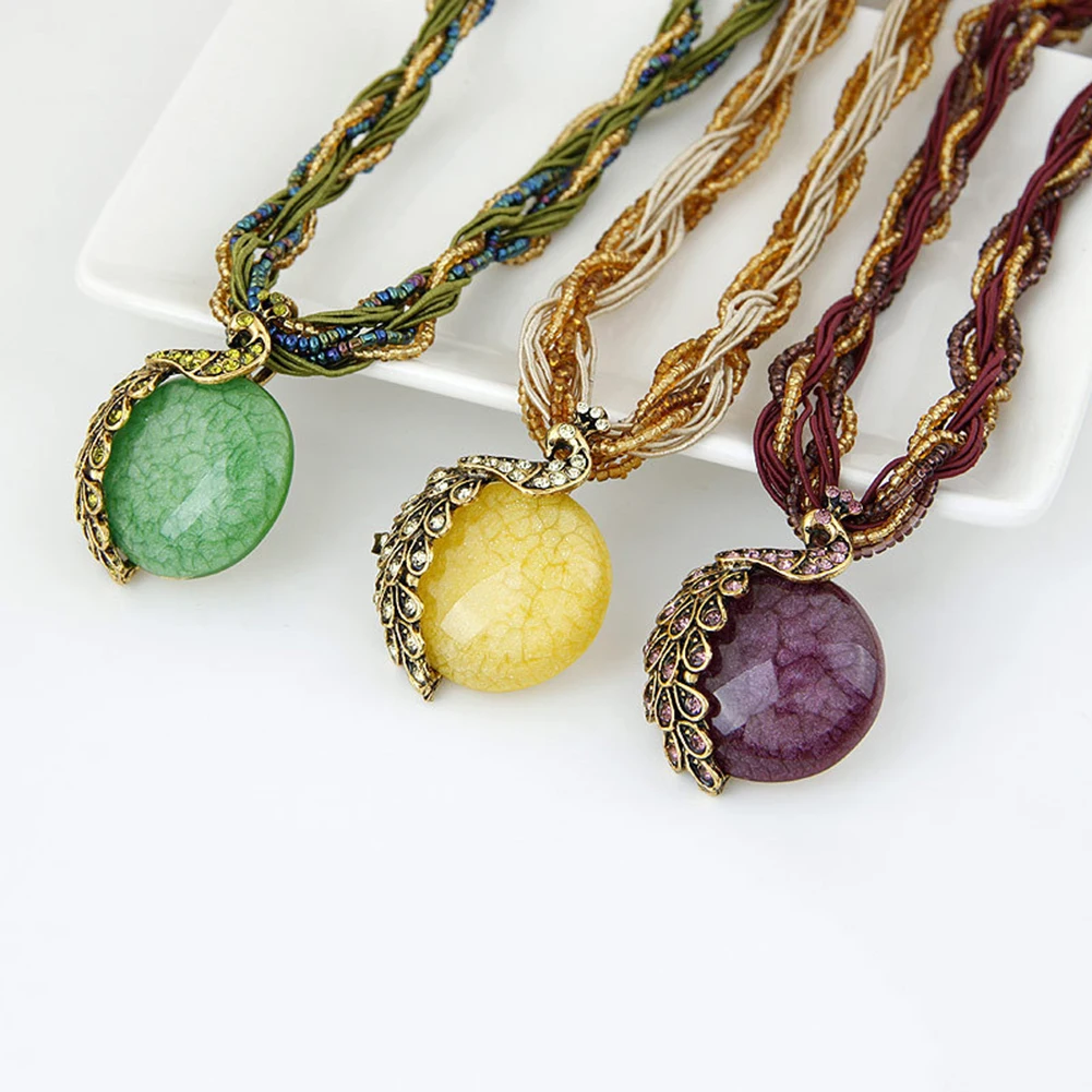 

Bohemian Women Rhinestone Inlaid Peacock Round Faux Opal Pendant Necklace Gift New Vintage