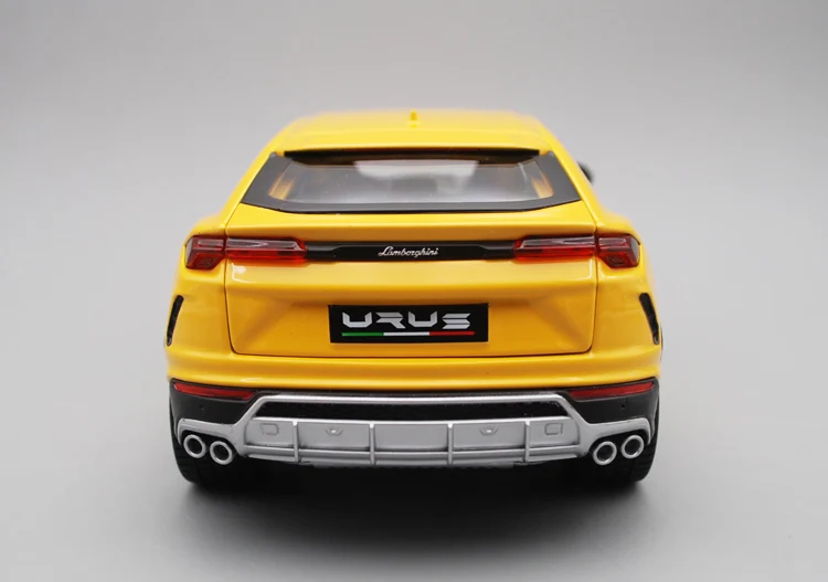 1:20 LAMBO URUS литая модель машины Модель автомобиля SUV Коллекция украшения