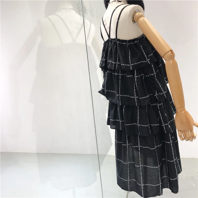 Женское многослойное платье ALPHALMODA на тонких бретельках с оборками и буквенным