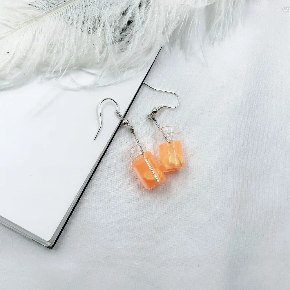 Creative Handmade Fruit Juice drop earrings for women Acrylic Strawberry lemon kiwi fruit orange cute Unique jewelry | Украшения и