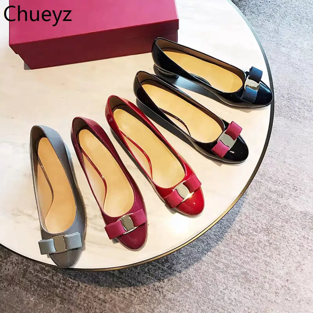 Chueyz/Новинка; модные тонкие туфли; женские туфли из натуральной кожи на низком каблуке с закрытым носком; однотонные Балетки с круглым носком на плоской подошве для женщин