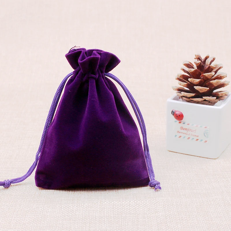 

Hot New Cheap 20pcs 13x18cm Velvet Drawstring Packaging Bag/Jewelry Bag,Christmas Wedding Gift Bags & Pouches