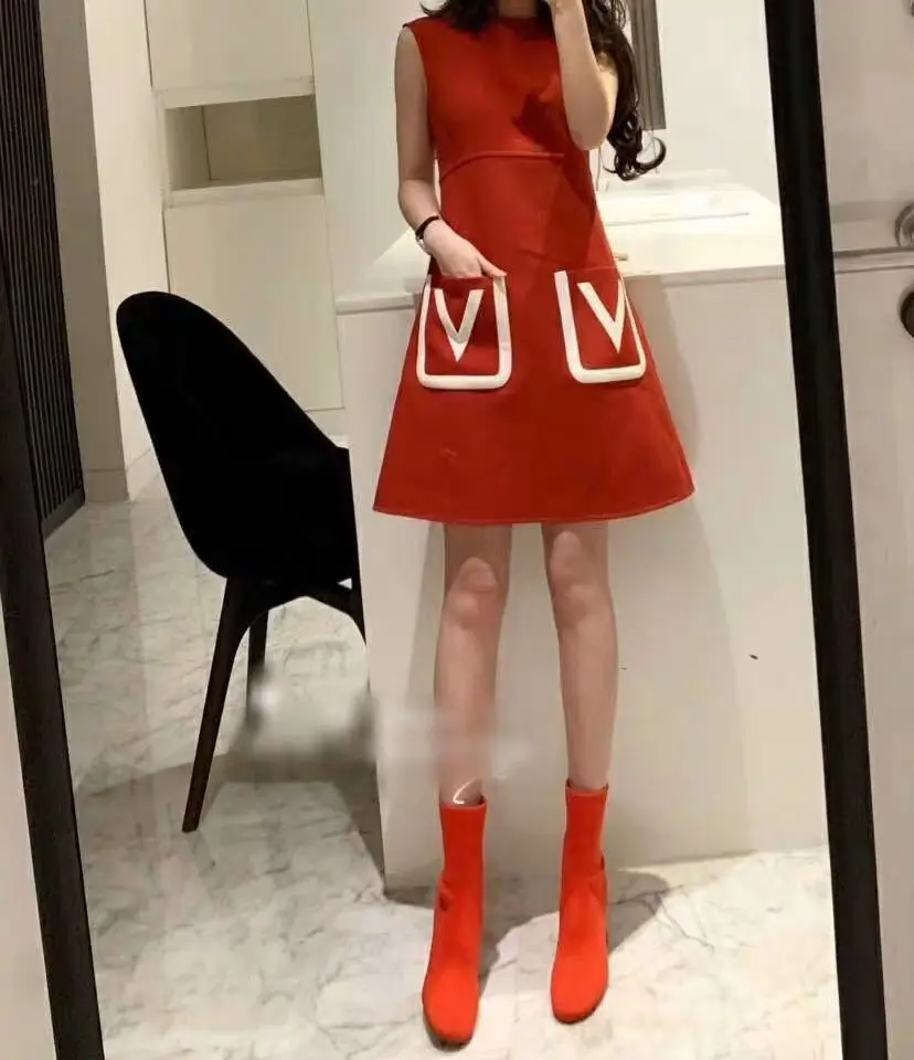 fall new round neck sleeveless letter pattern big pocket women slim knitted dress